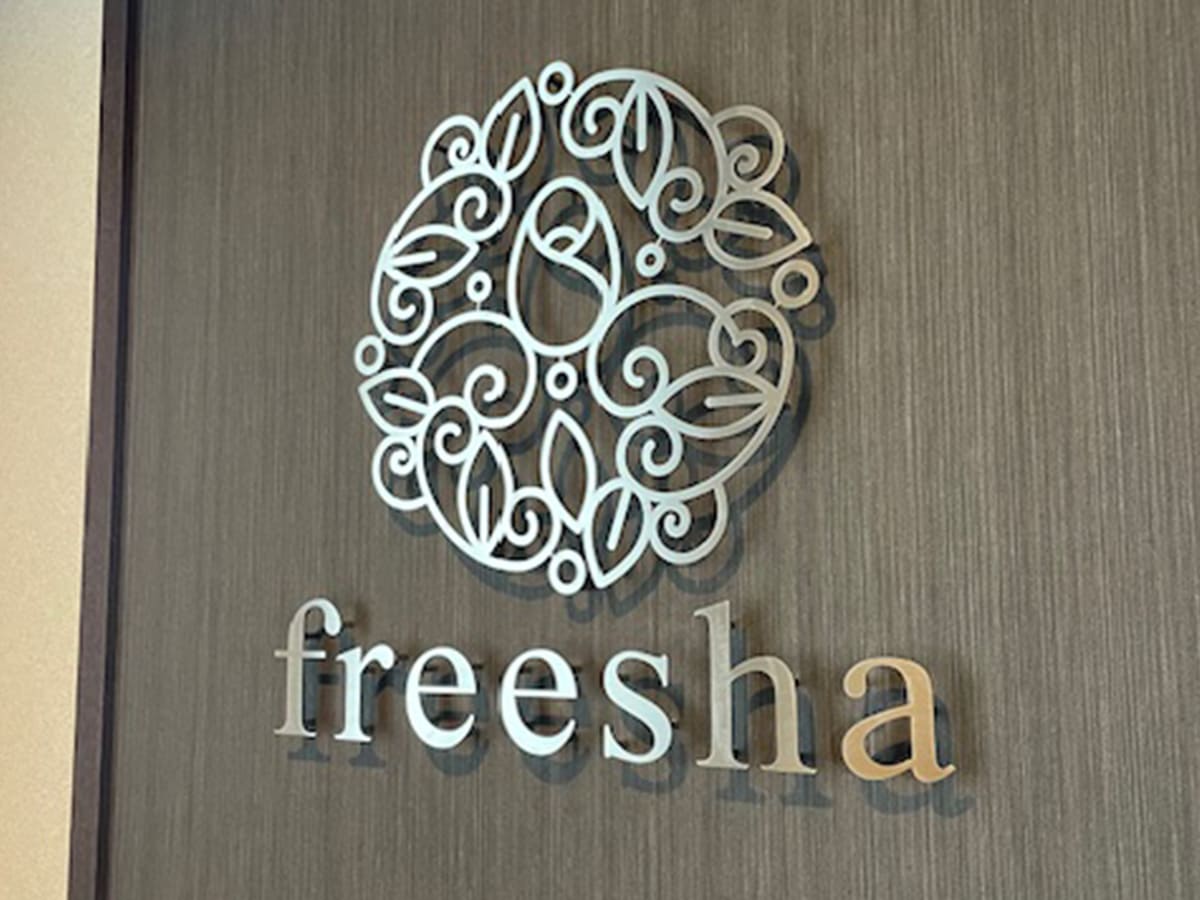 share salon freesha_文字看板